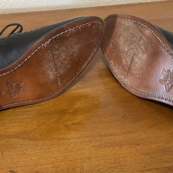 Men’s- Johnson and Murphy Black 10.5 great condition!! Wingtip, leather crafted - Picture 5 of 15